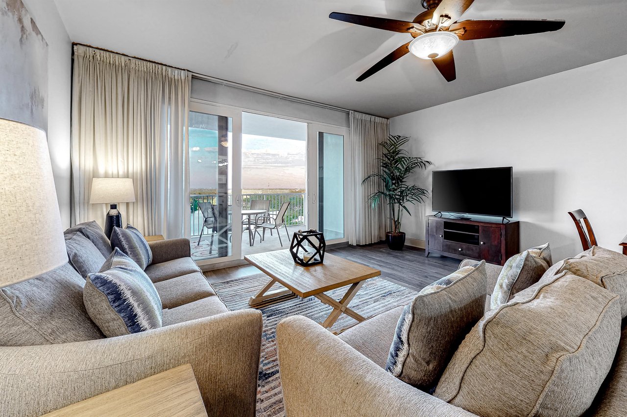 Laketown Wharf 934 1