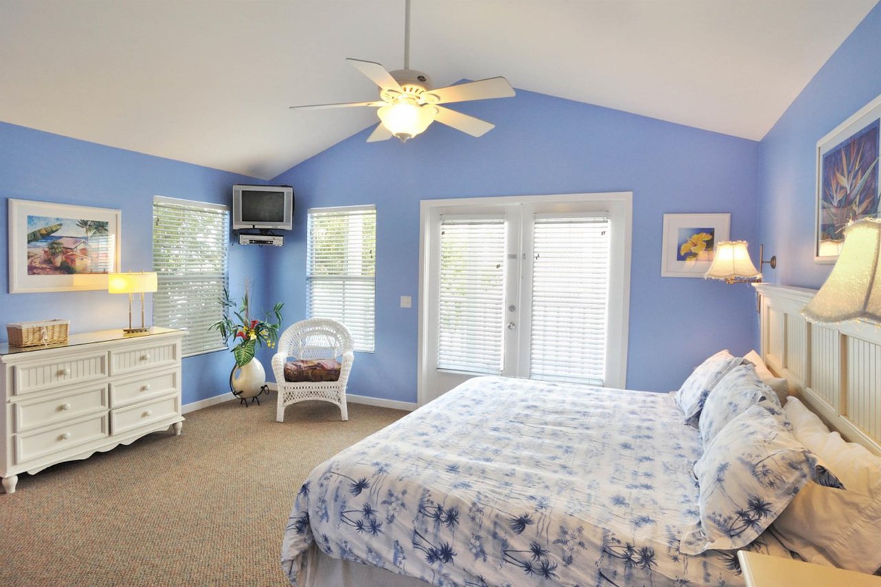 Casa Caribe at Duval Square, Unit R9 2