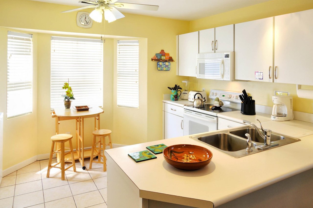 Casa Caribe at Duval Square, Unit R9 4