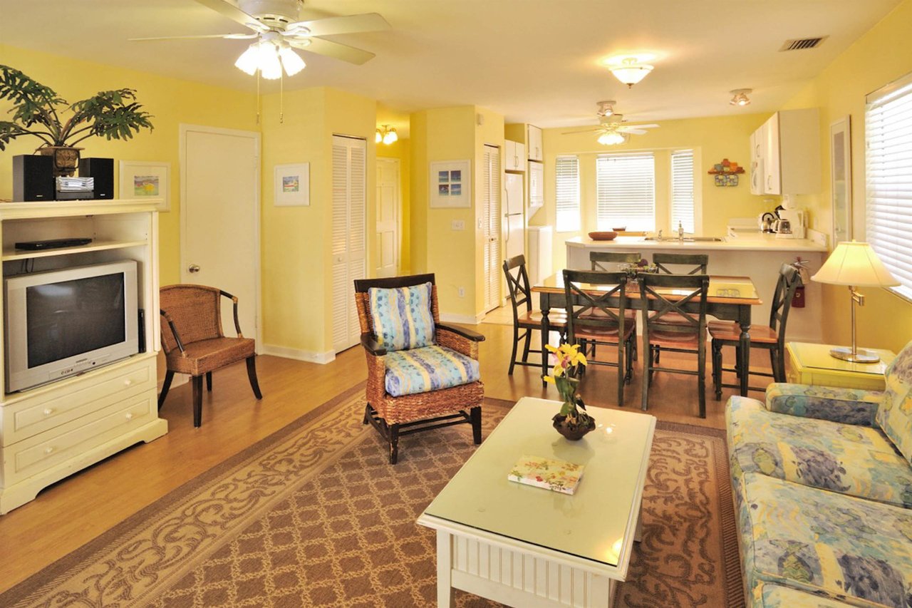 Casa Caribe at Duval Square, Unit R9 5