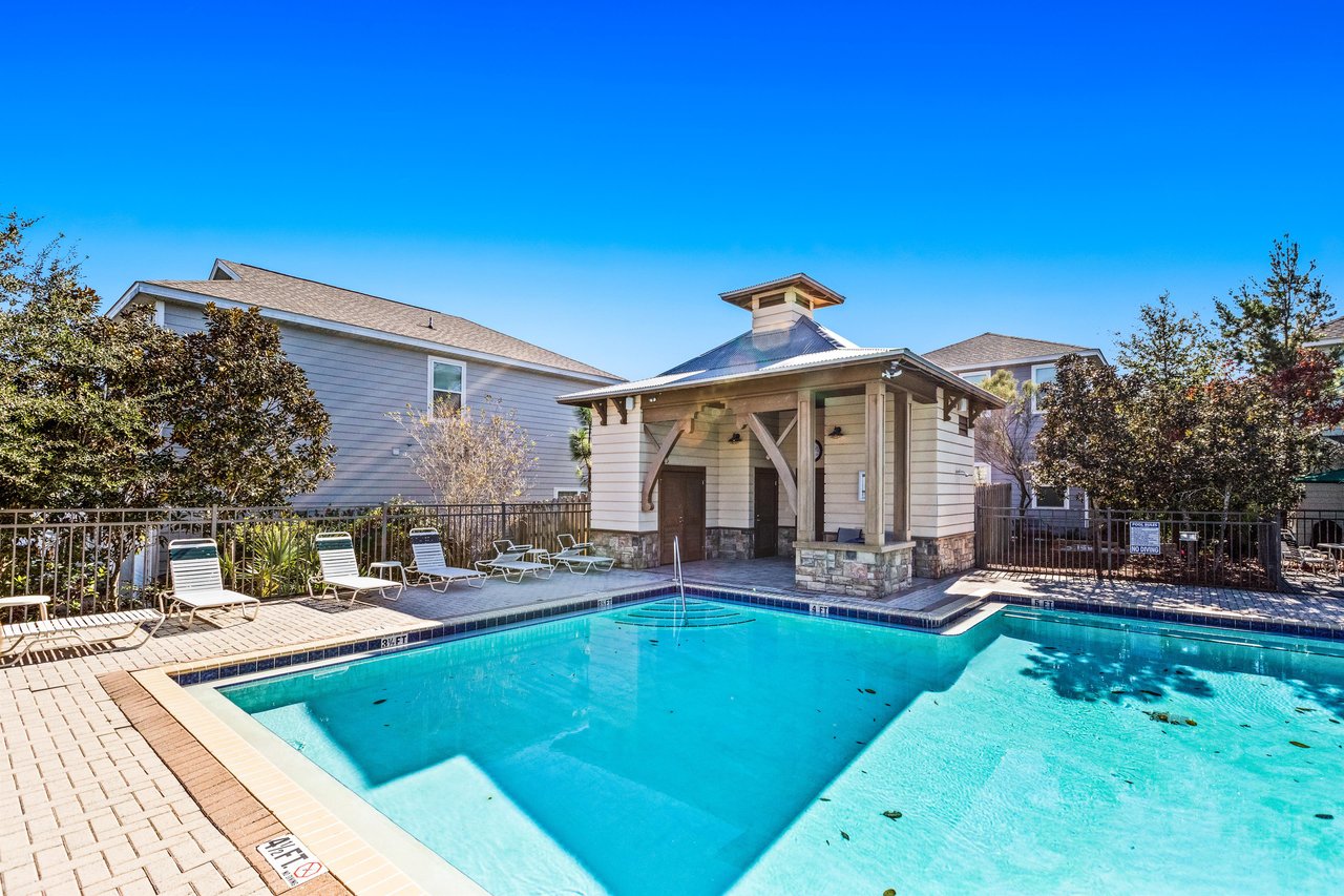 White Shore Cottage 4