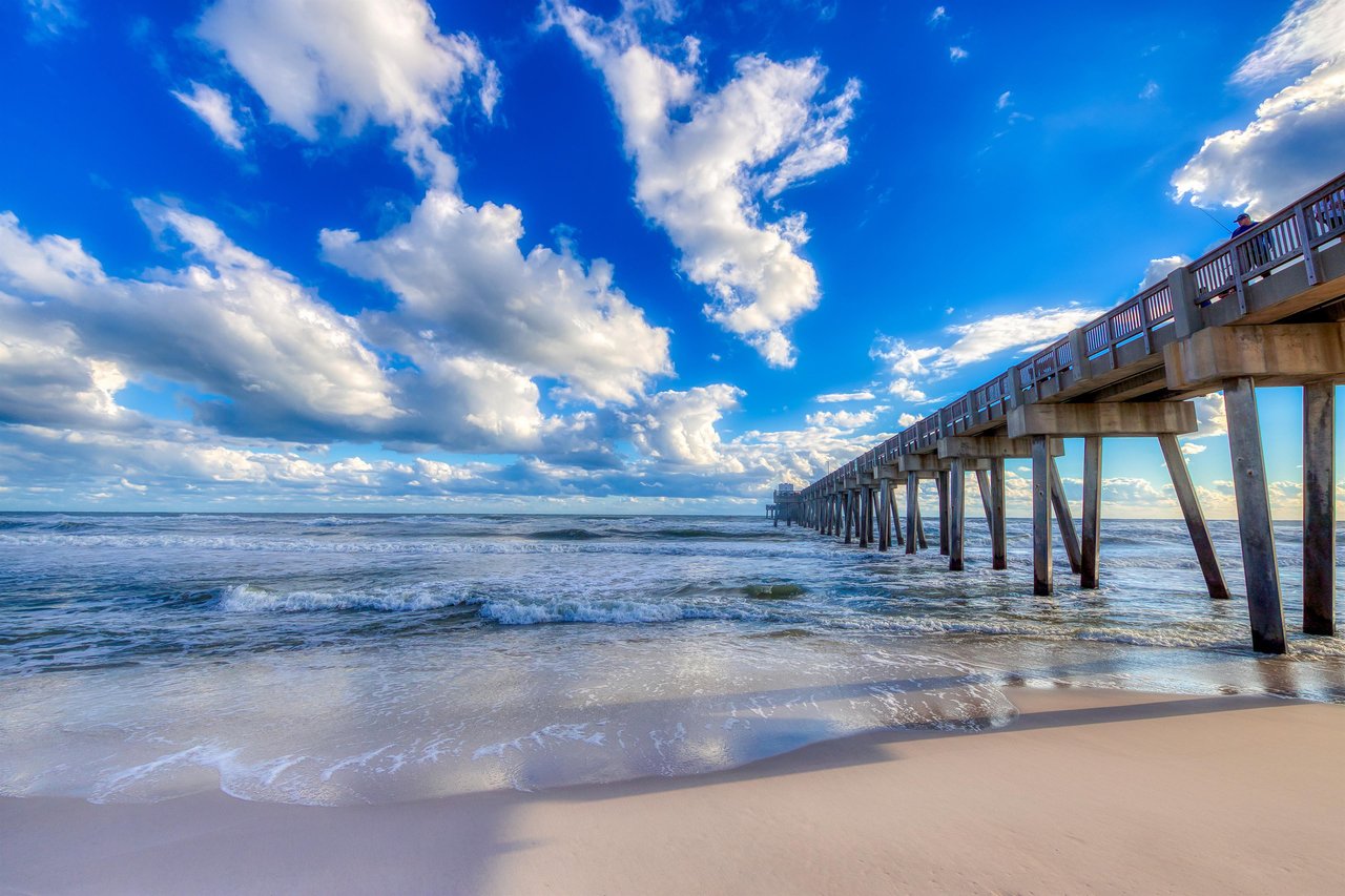 Palm Cove Turquoise Retreat 1