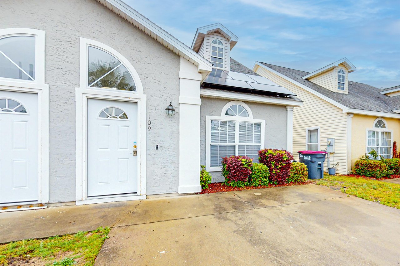 Palm Cove Turquoise Retreat 2