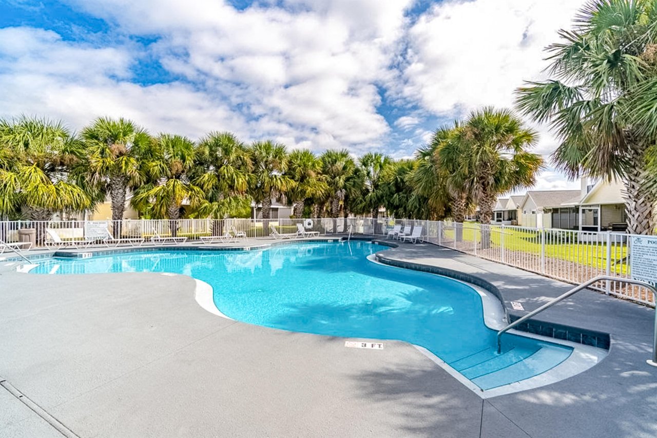 Palm Cove Blue Lagoon 3