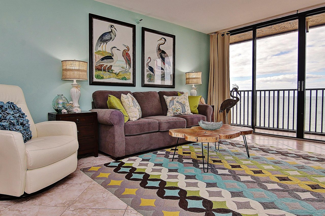 Lighthouse Towers 1003 1