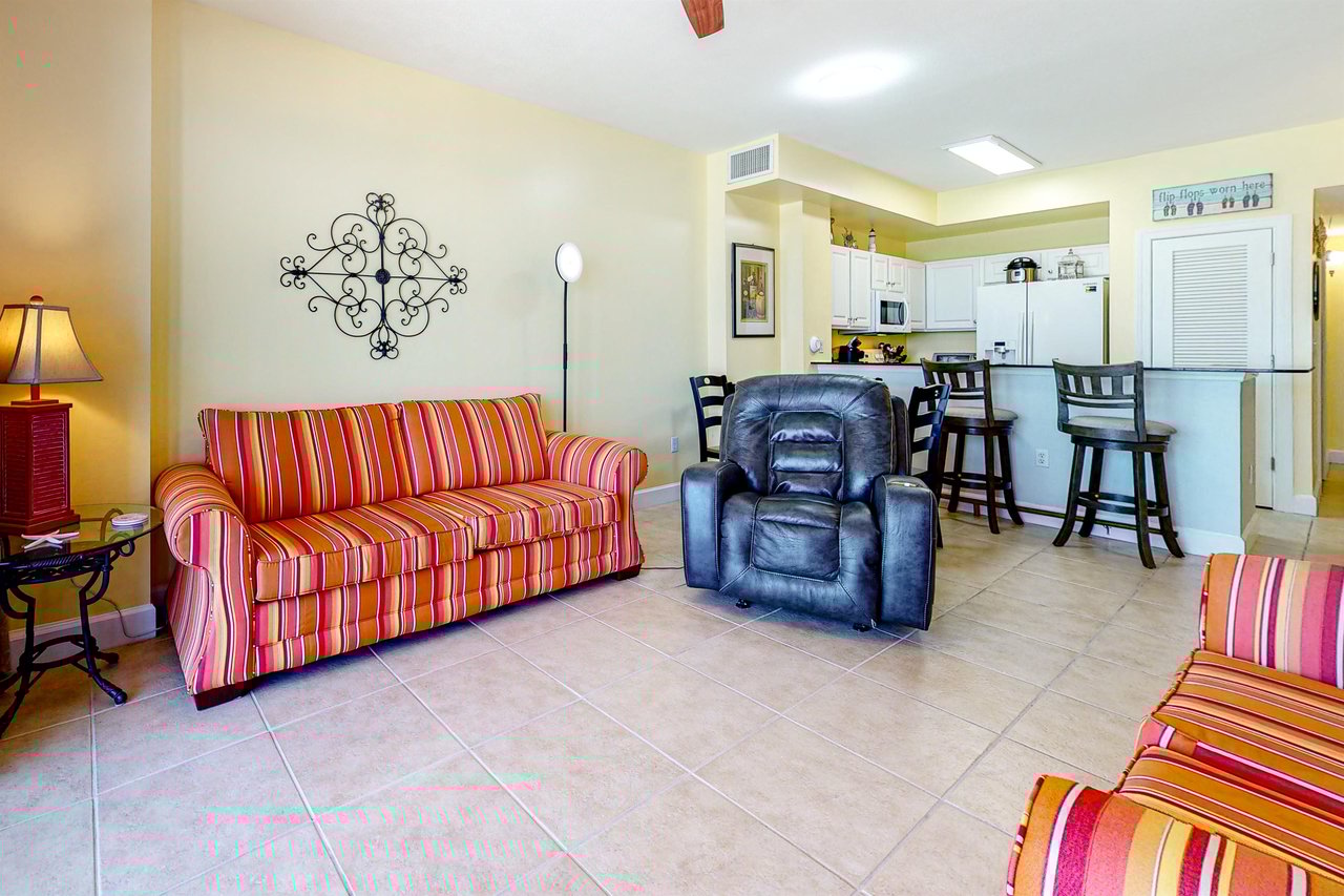 Sunrise Beach 706  Beachfront Condo 1