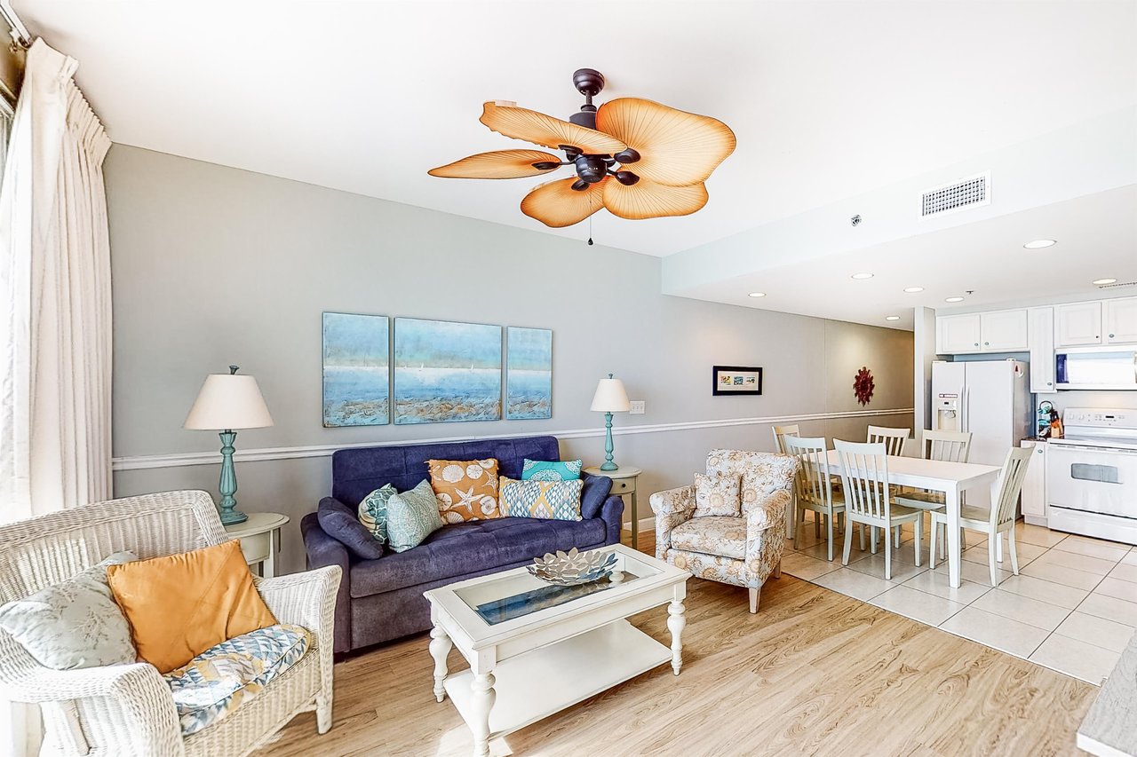 Splash Resort 402W 1