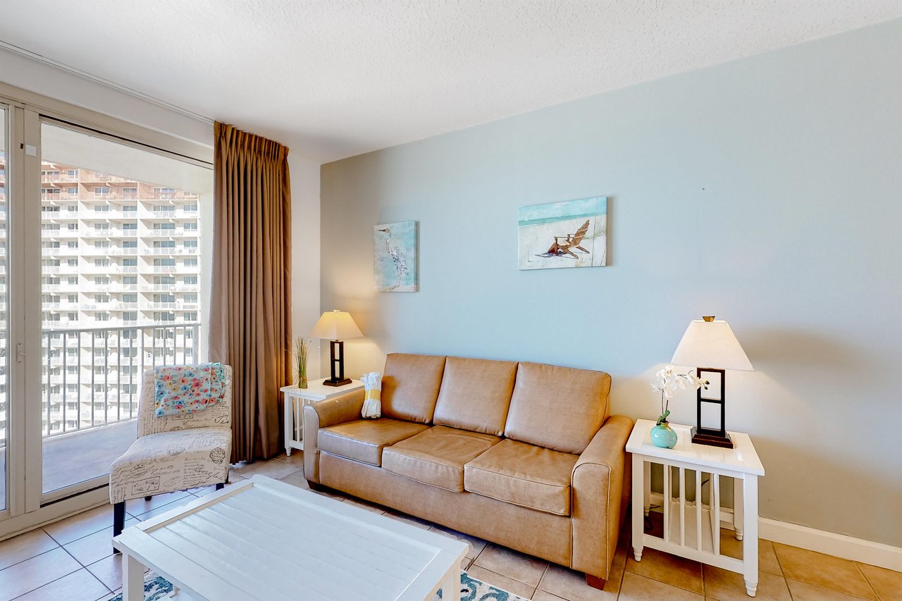 Shores of Panama 1525  Sail Away 4