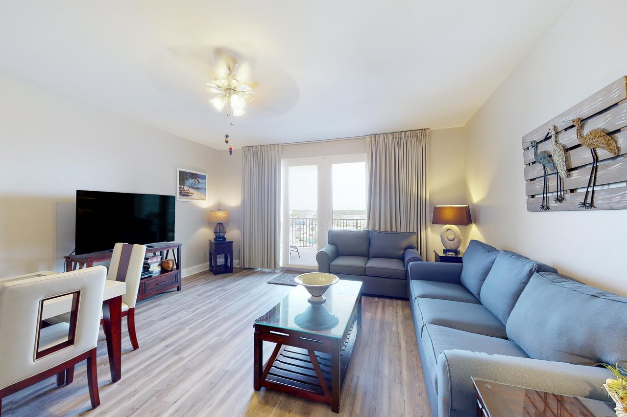 Laketown Wharf 933 1