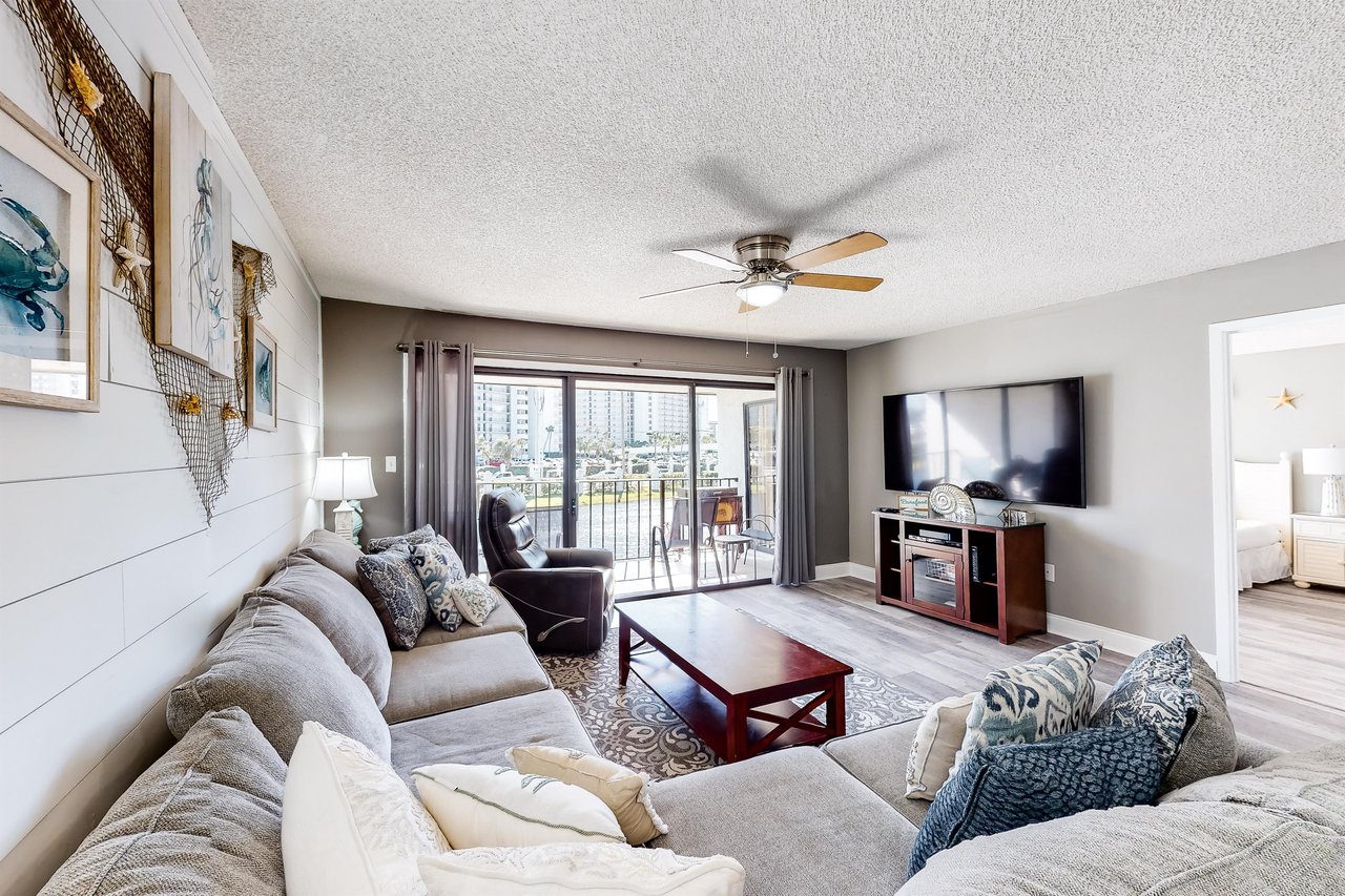 Edgewater Golf Villa 510 3