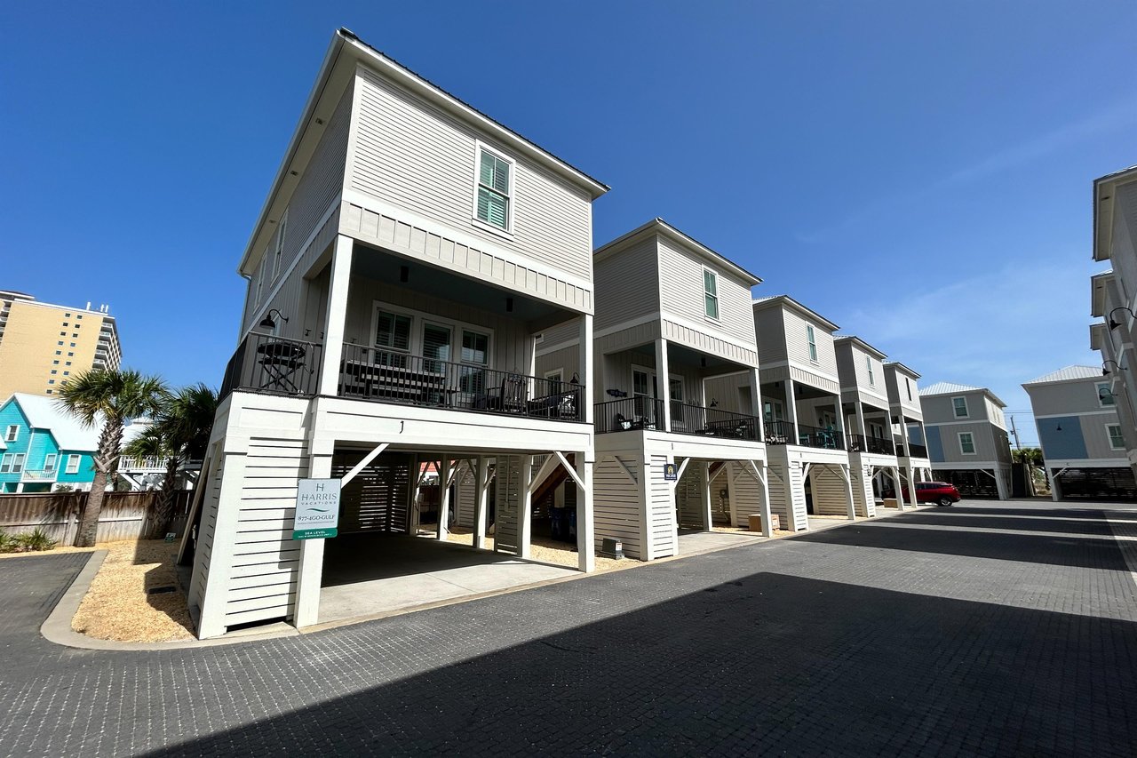 West Side Cottages J 4