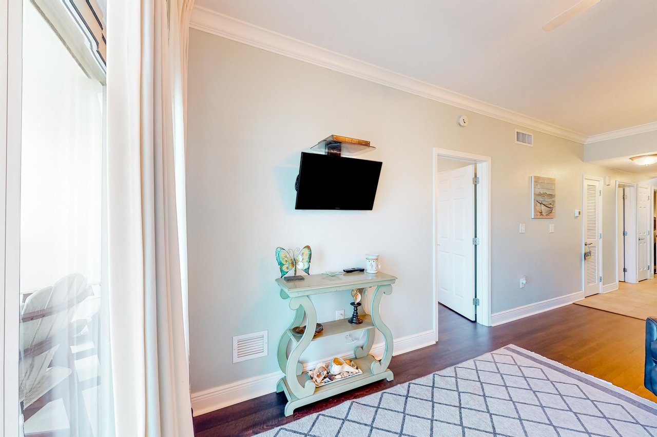 Crystal Tower 1206 4