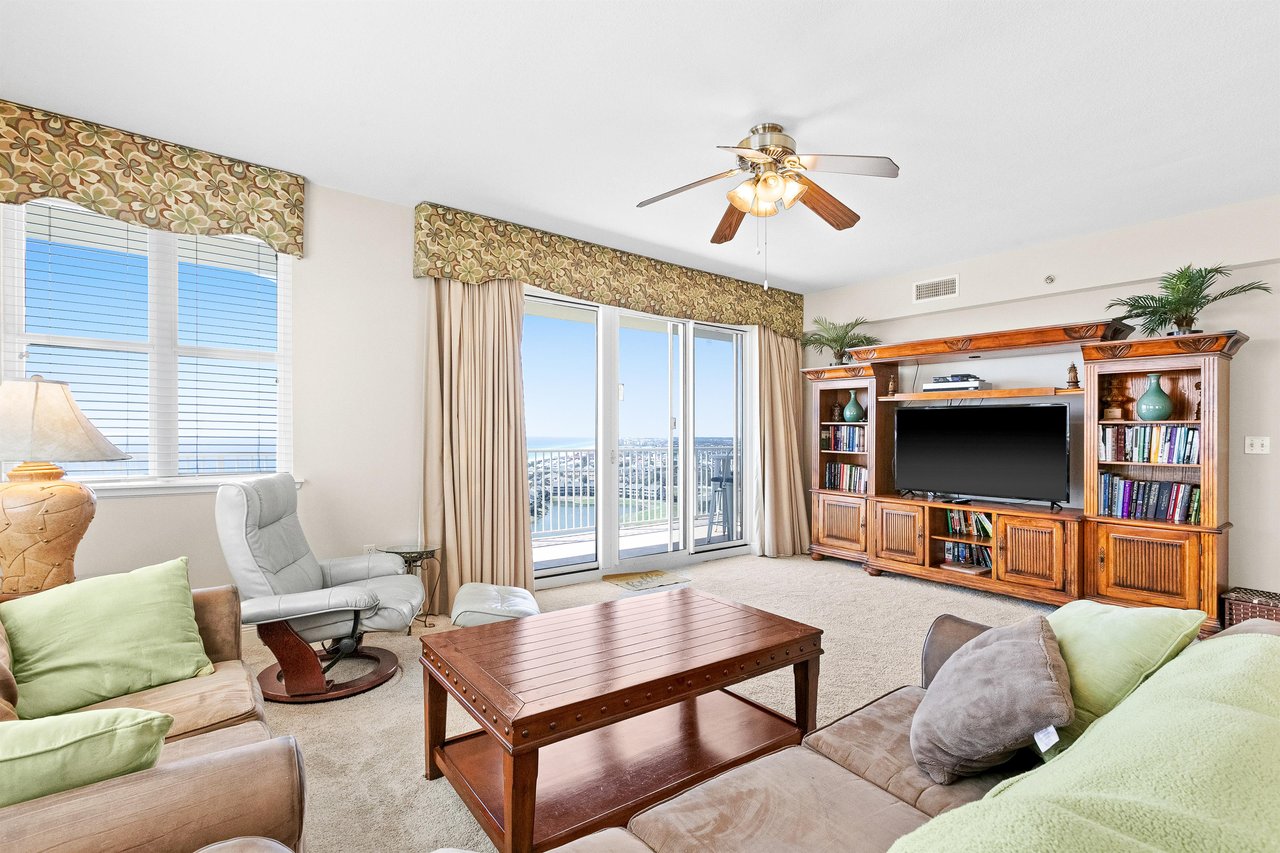 Ariel Dunes II 2201 3