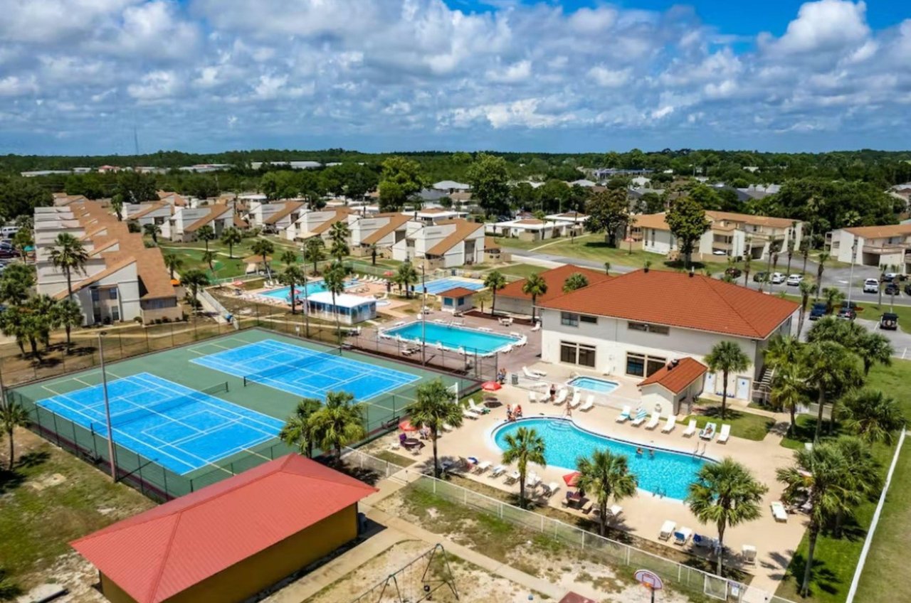 470632 Horizon South  53 0 20241 4672