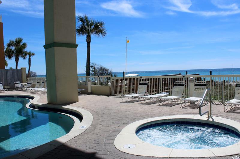 471521 Celadon Beach Resort  521 0 20222 4674