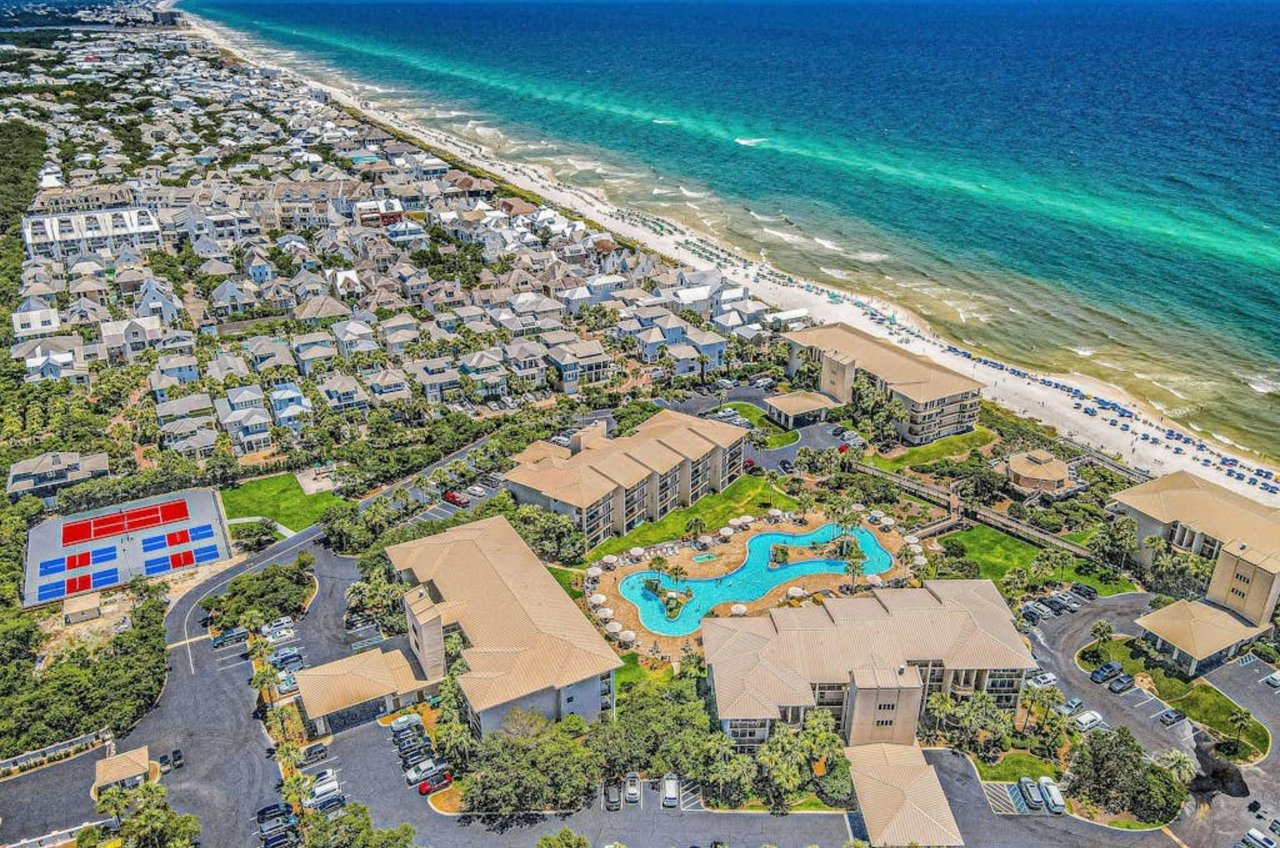 Birds Eye view of High Pointe Resort on Highway 30A