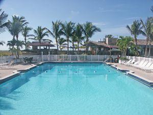 Beachcomber Beach Resort  Hotel in St. Pete Beach Florida