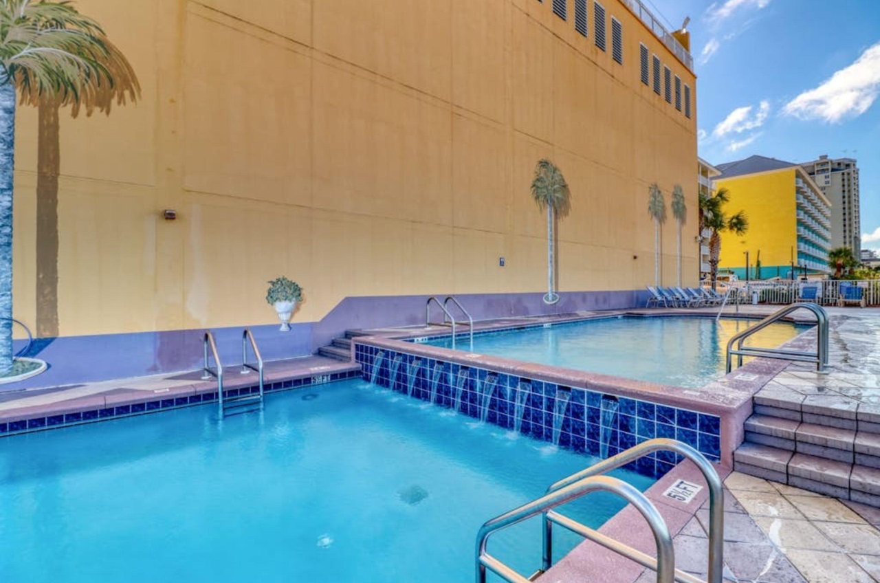 Sterling Reef features a sparkling, bilevel outdoor pool