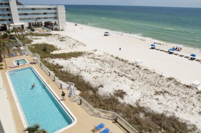 Ocean Reef Beachfront Pool in PCB