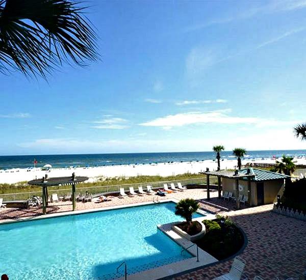 White Caps in Orange Beach Alabama has a Gulf side pool