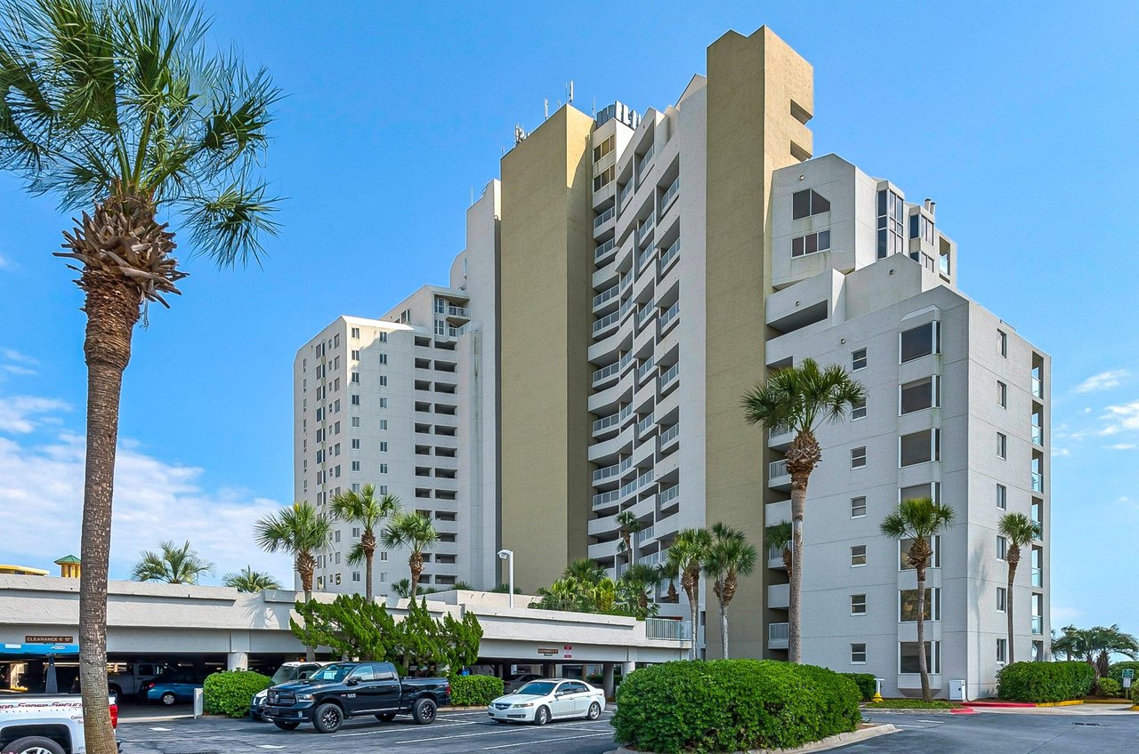 Beachside Towers offers covered parking.