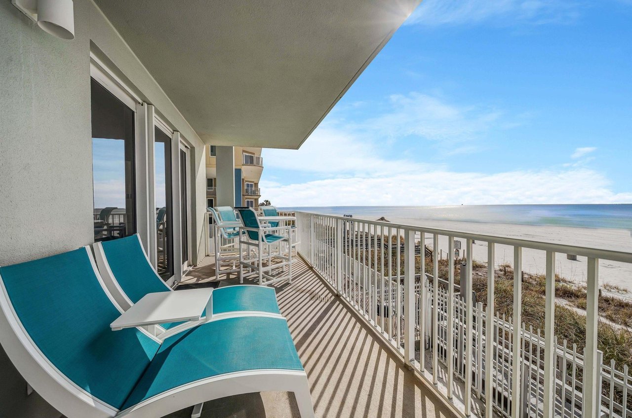 A private balcony in Panama City Beach, Florida