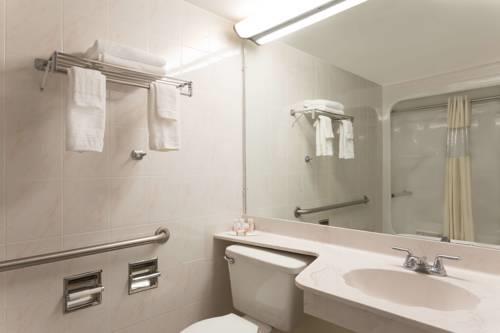 Howard Johnson Resort Hotel  St. Pete Beach Fl in St Petersburg FL 06