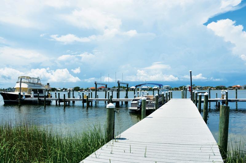 Sabine Yacht  Racquet Club in Pensacola FL