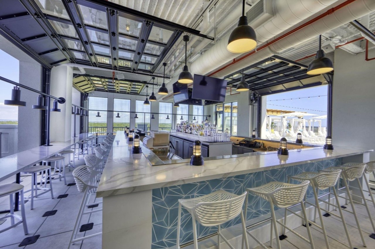 The Rooftop Bar at Hotel Effie Sandestin Miramar Beach Resort