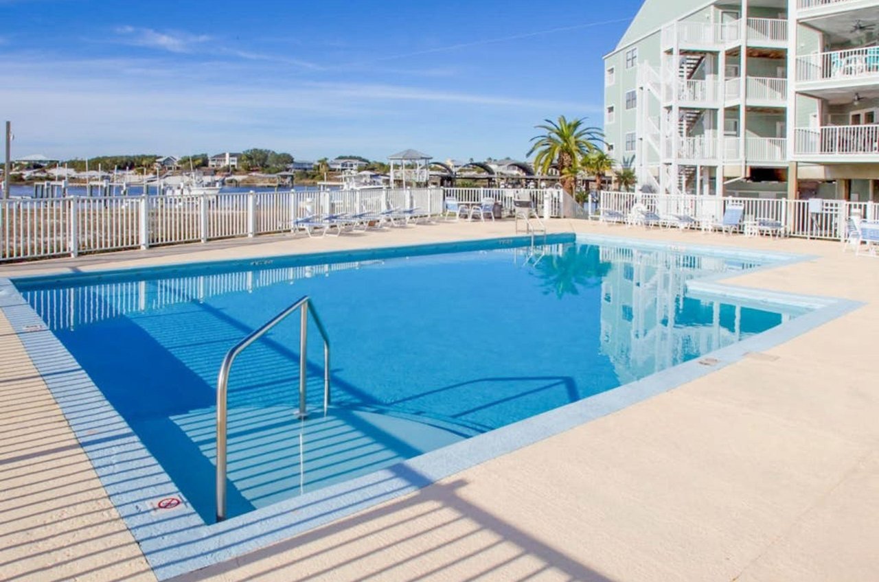 The large outdoor pool at Jubilee Landing in Orange Beach Alabama