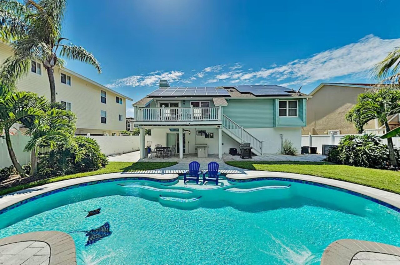 Many Clearwater Beach vacation homes like this one have private swimming pools.