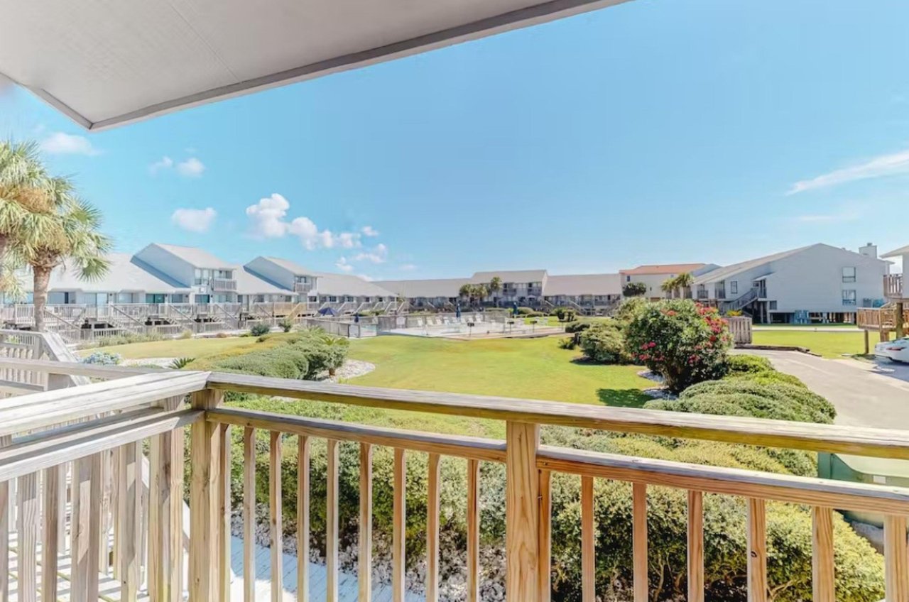 477785 Ocean Mile Condo Rentals  2014 0 202312 5136