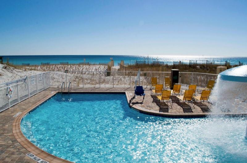 Fairfield Inn and Suites Gulffront Pool