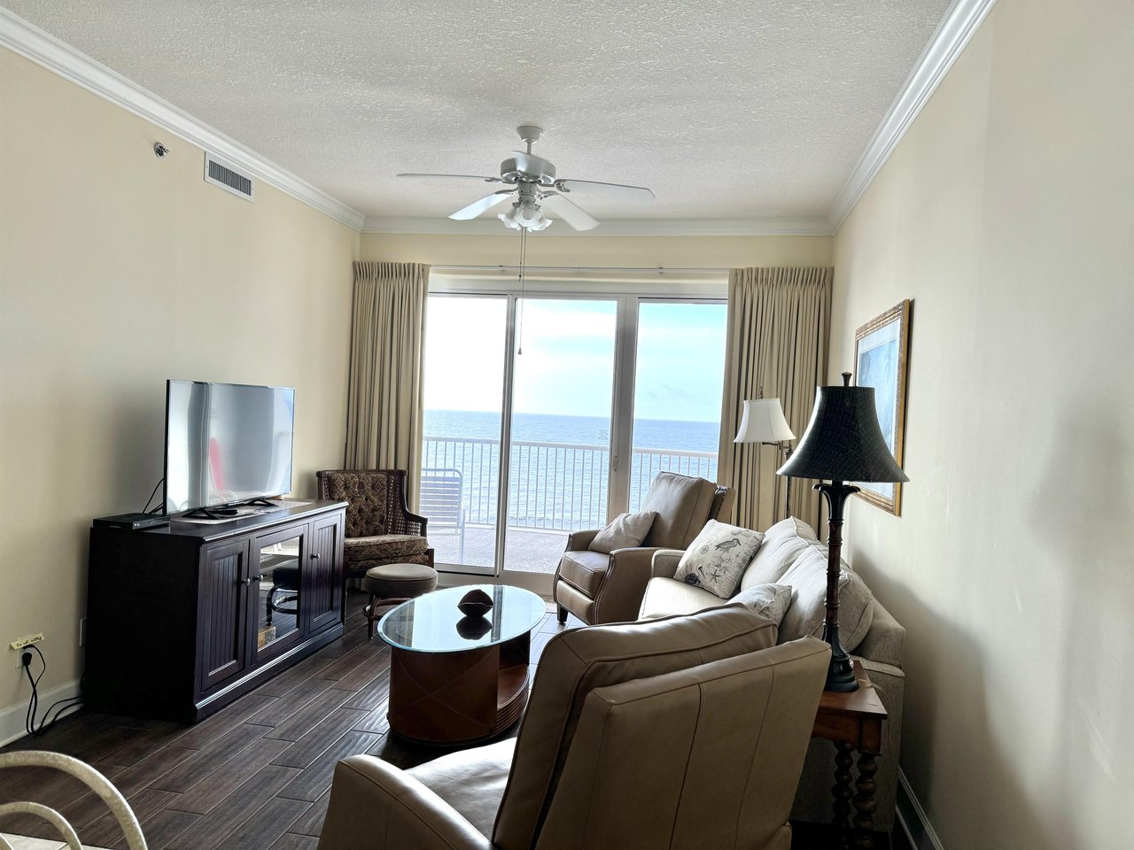 Island Royale 1105 3