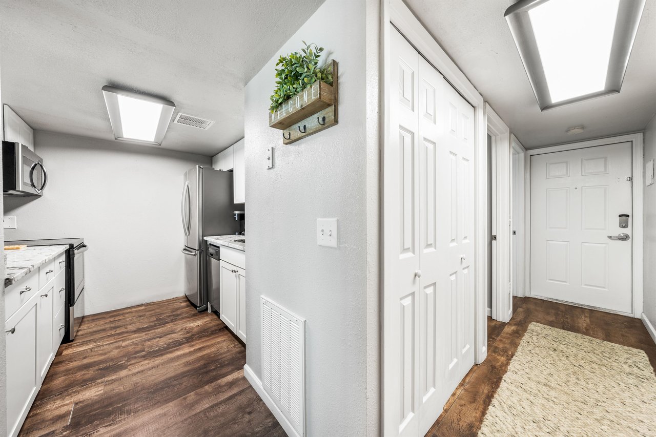 Holiday Surf and Racquet Unit 114 2