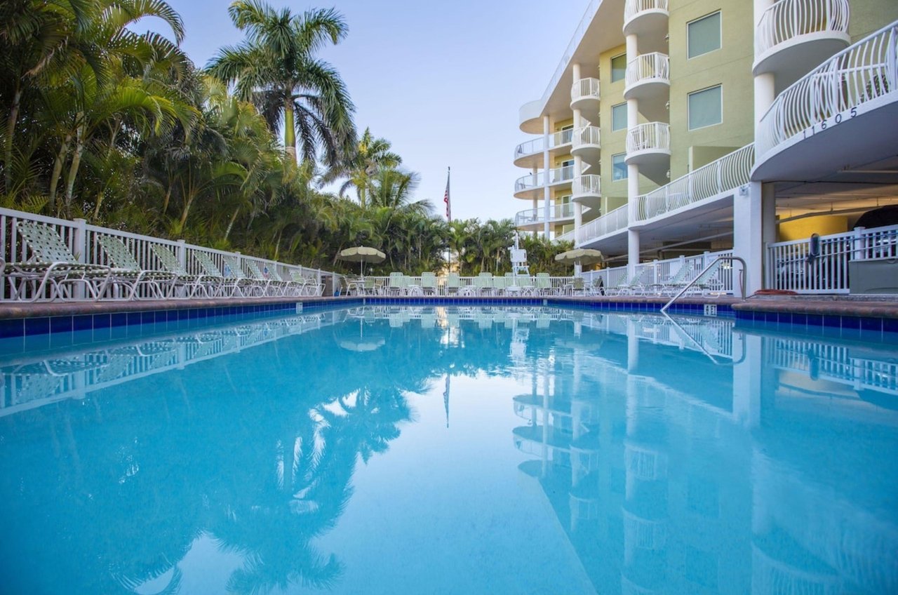 The outdoor pool at Crystal Palms Beach Resort