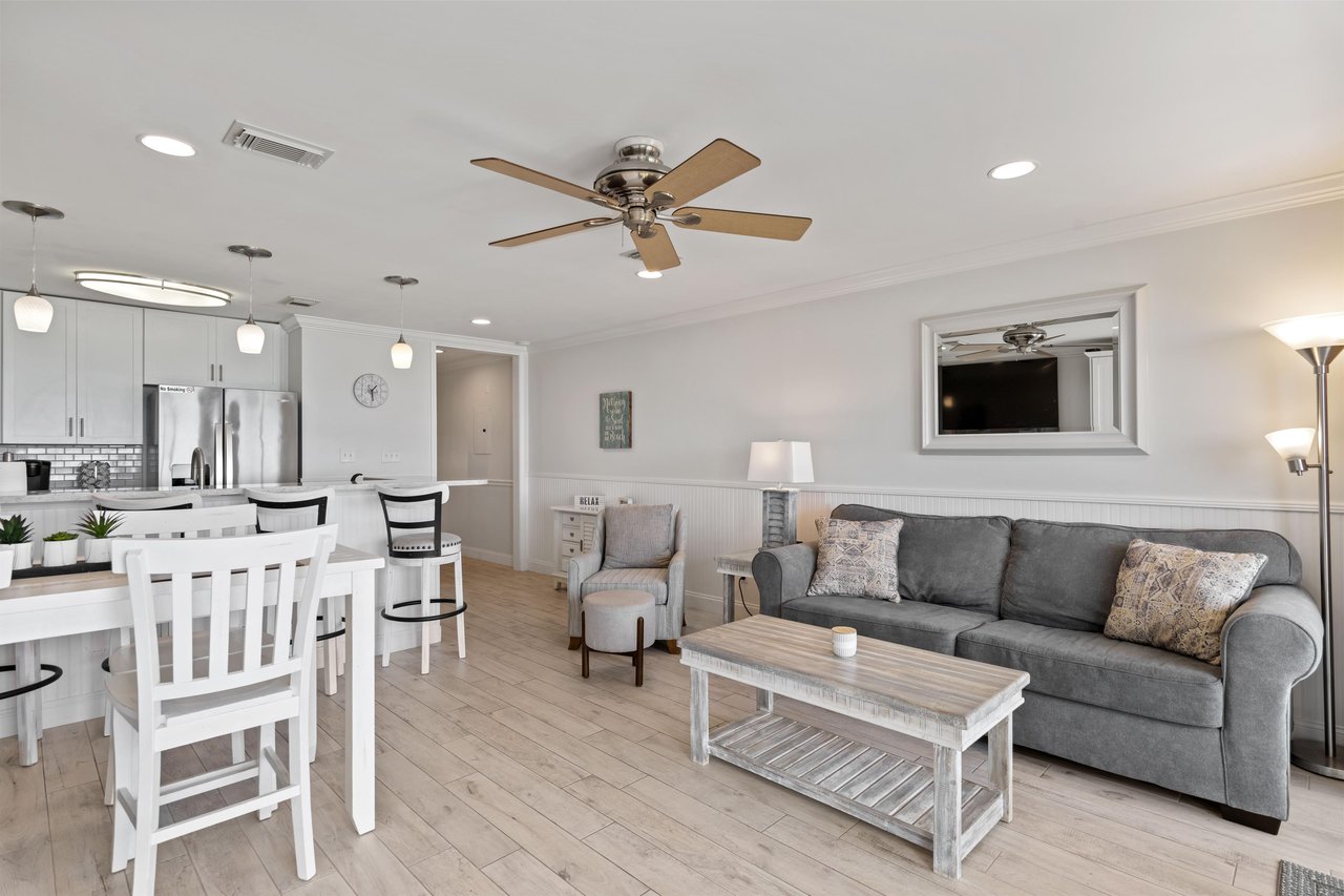 Coral Reef Club 03 4