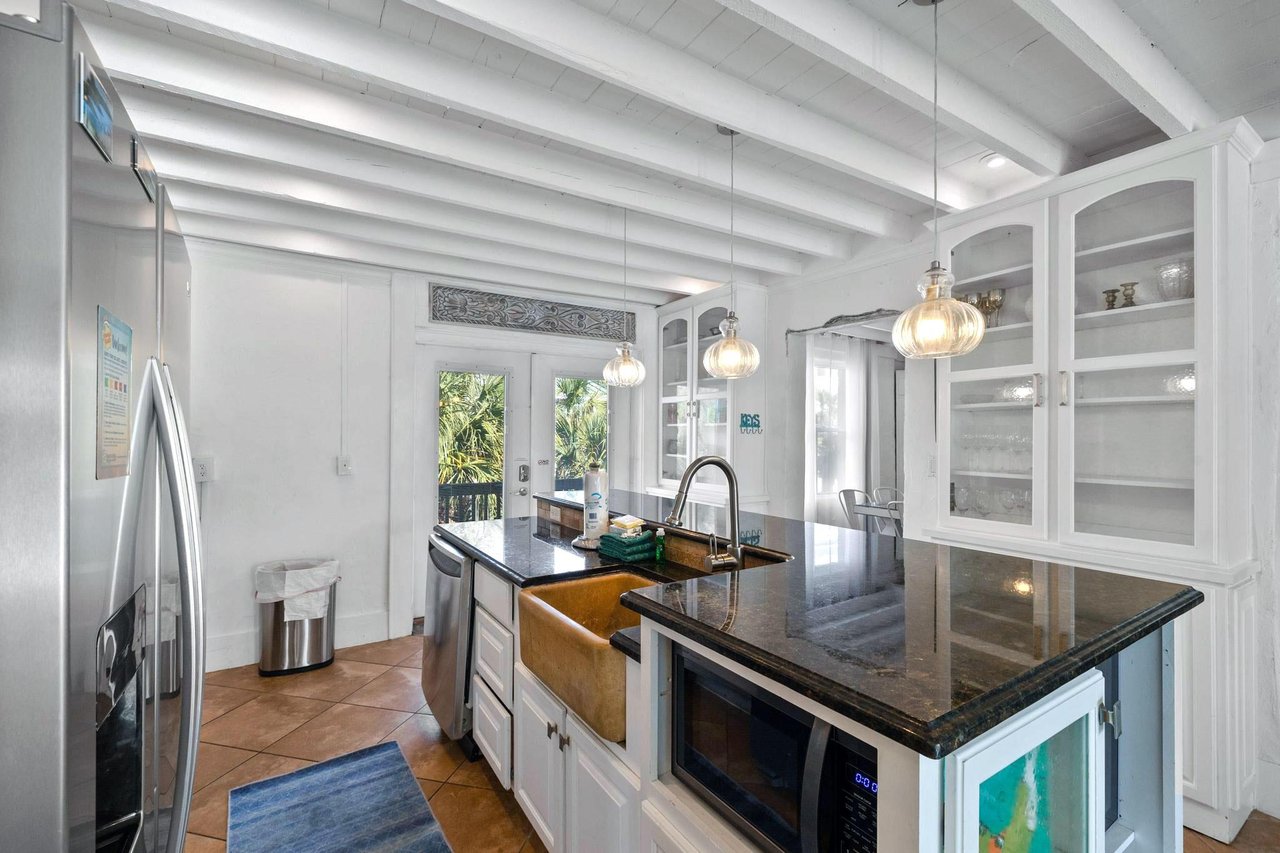 Via De Luna 209  Tuscan Bungalow 5