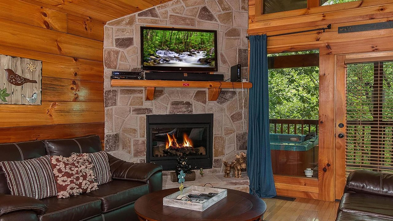 50211 Kellys Cabin Fireplace