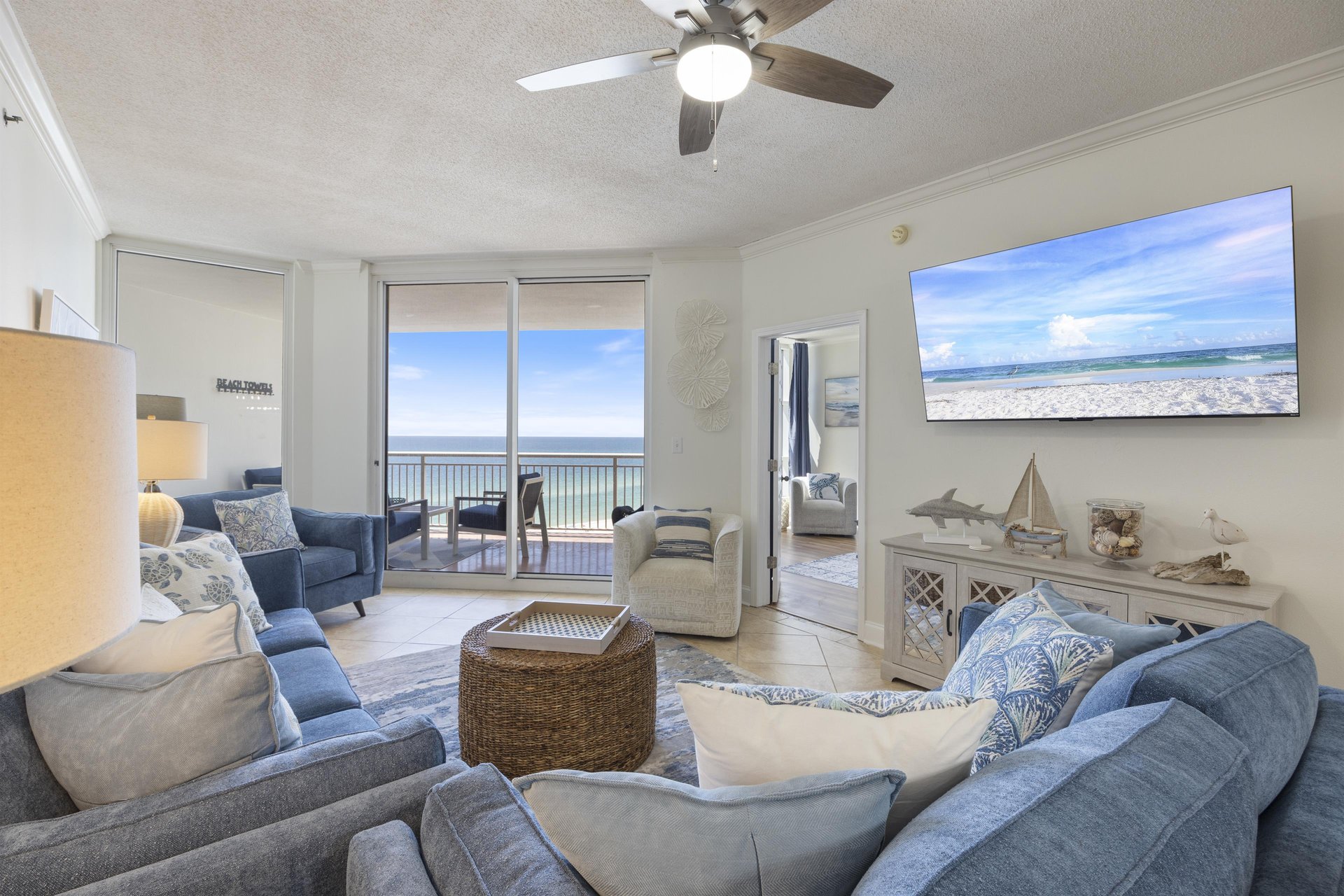 Palacio 605 Beach Baby