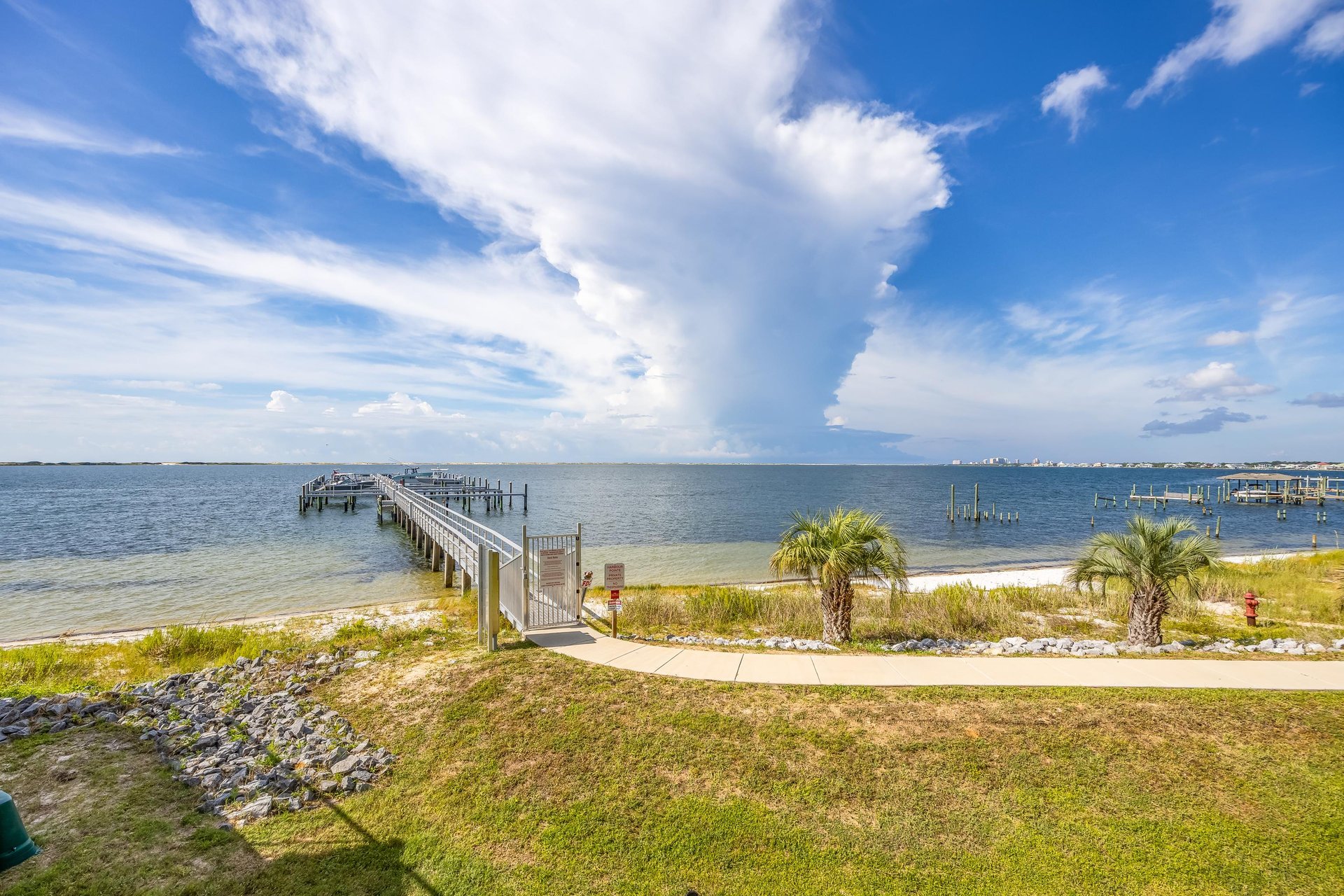 Harbour Pointe 605 by PKRM