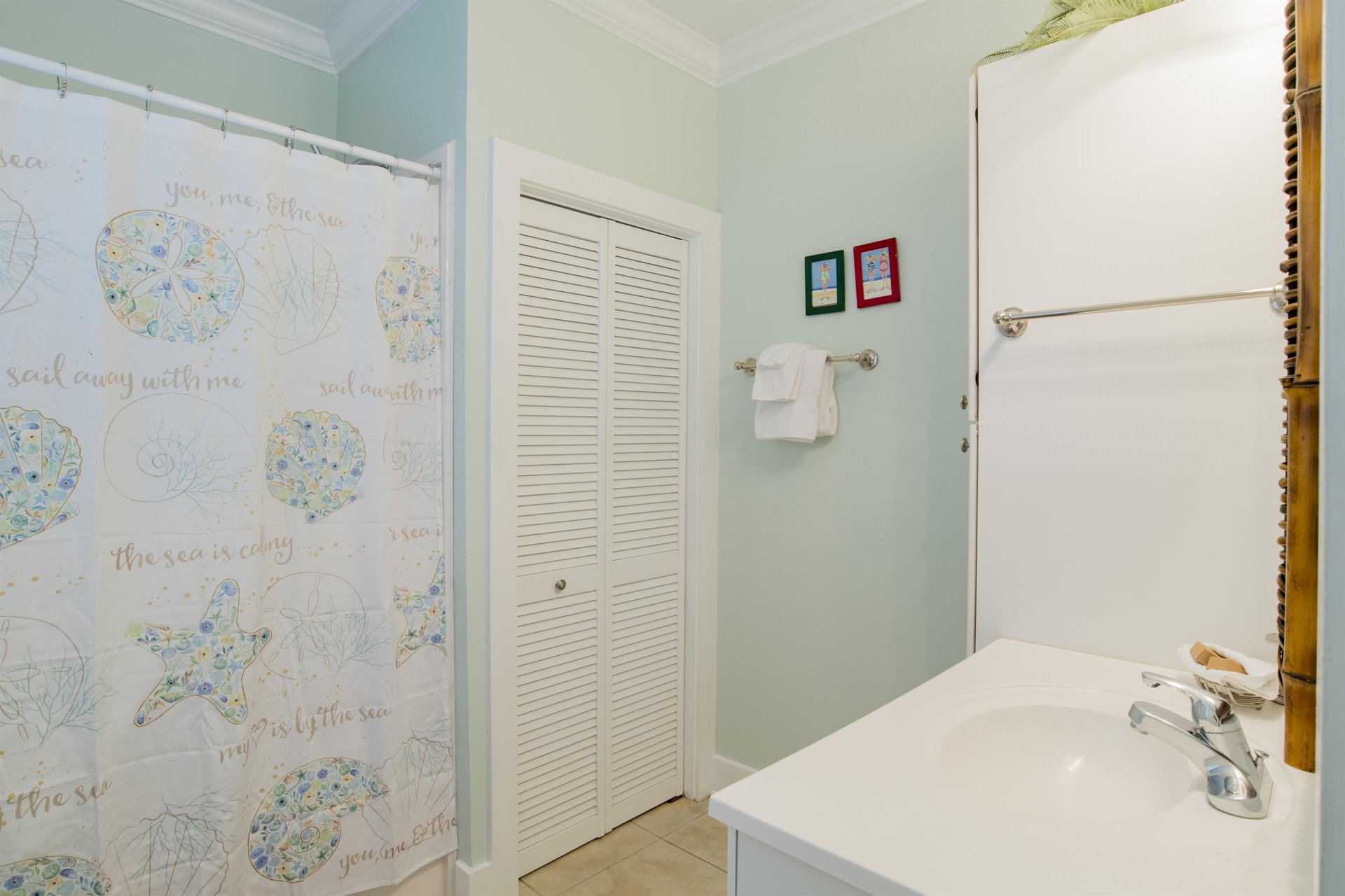 14 Purple Parrot Resort One Bedroom Condo 18cd by Perdido Key Resort Management Bathroom