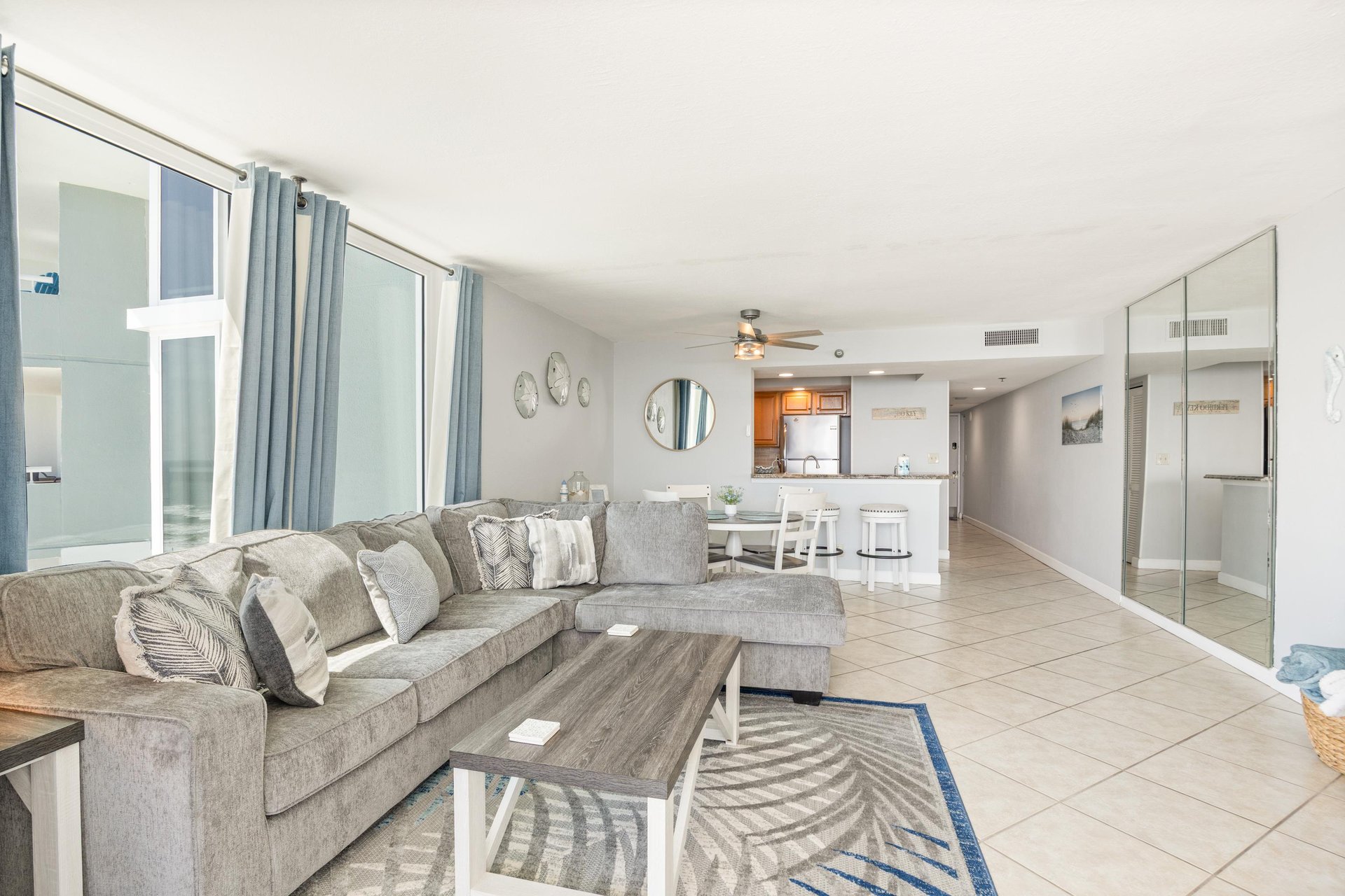 Perdido Sun Resort 1006 by PKRM