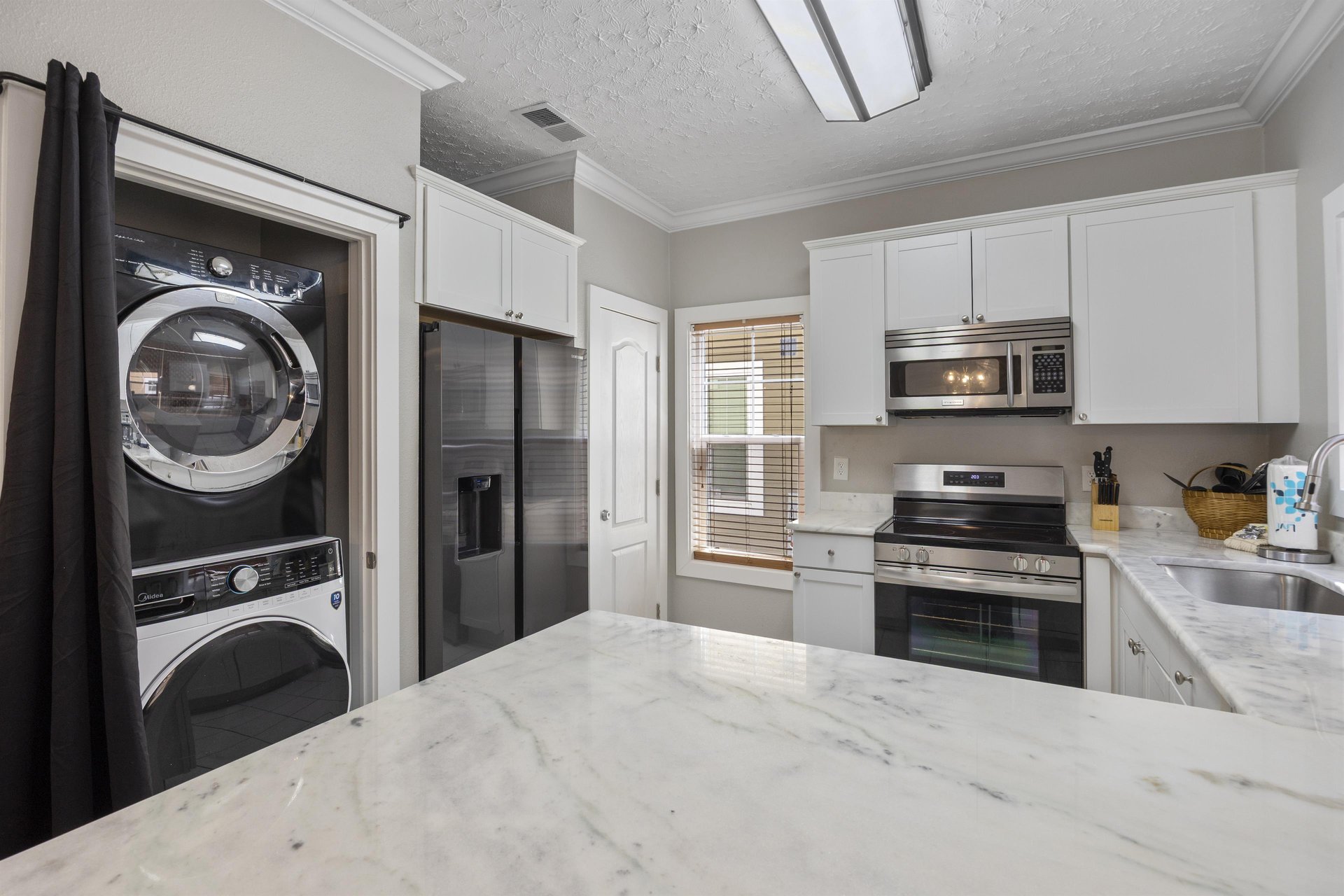 Captain No Shoes 8B by PKRM