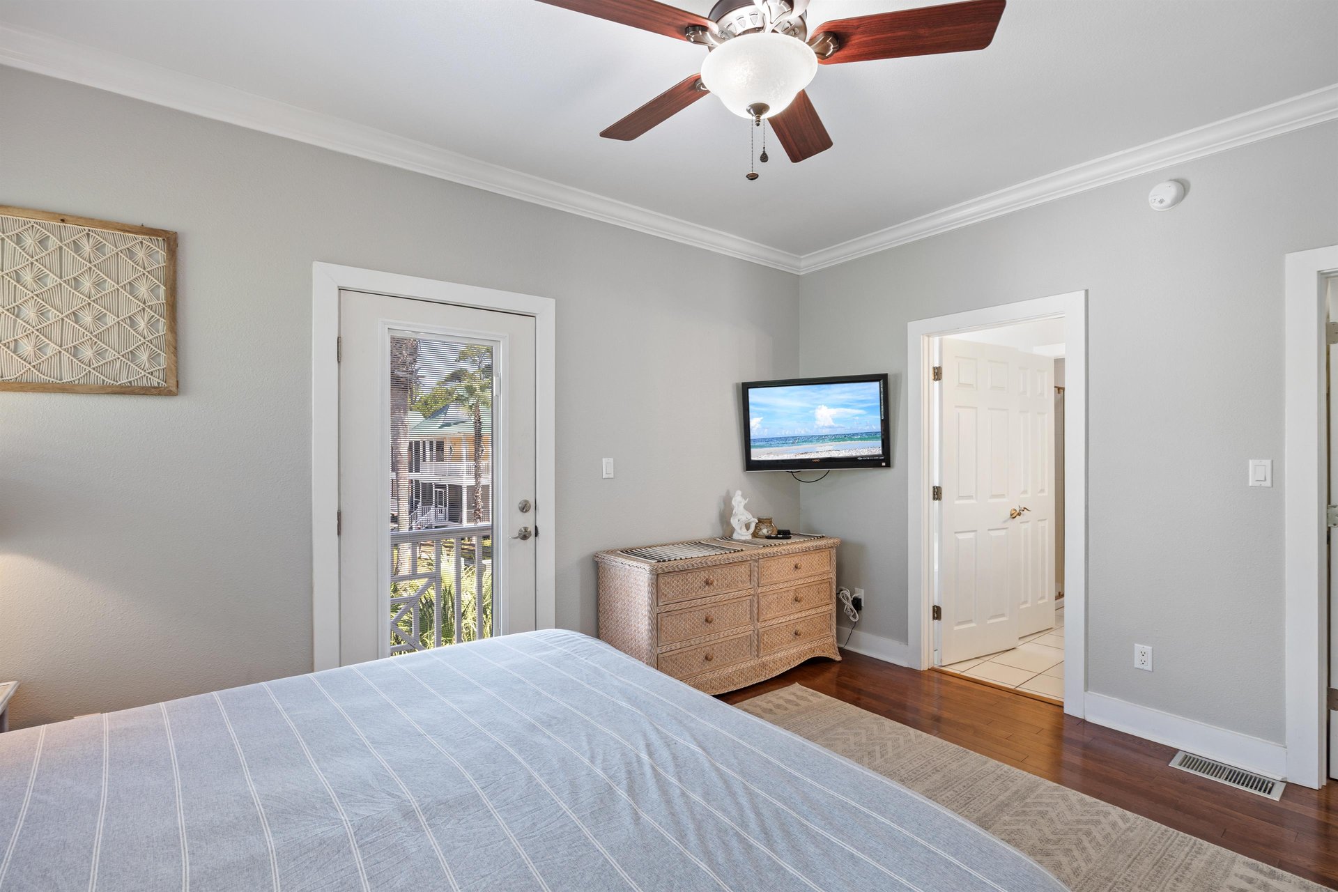 Captain No Shoes 8B by PKRM