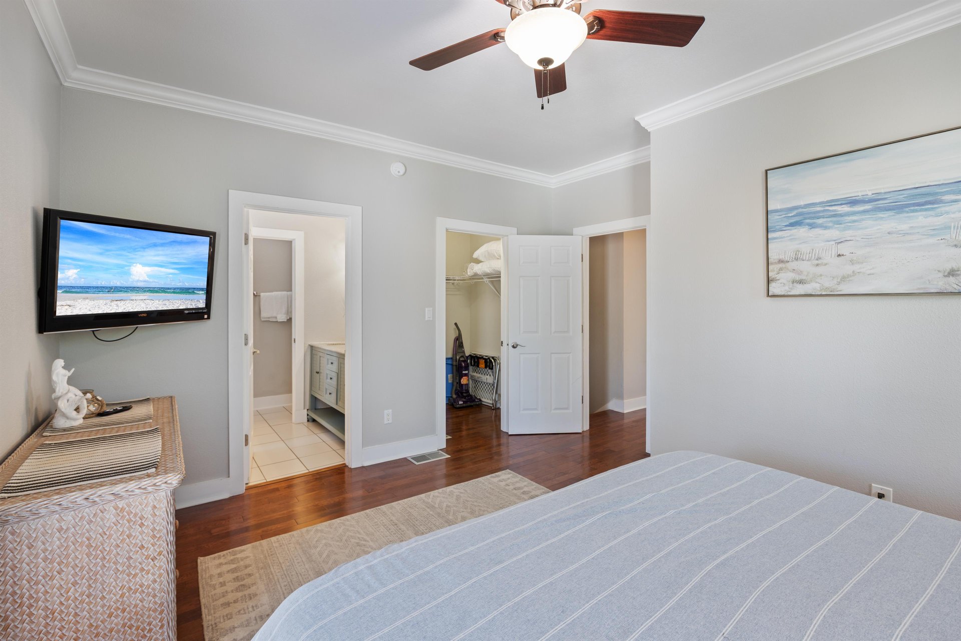 Captain No Shoes 8B by PKRM