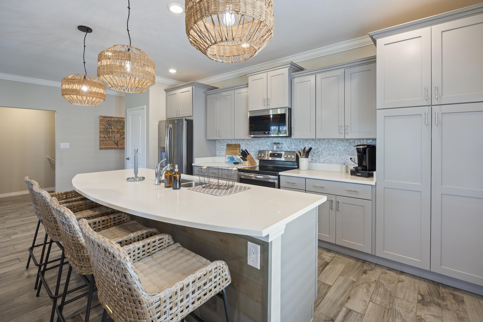 Designer touches Throughout the villa