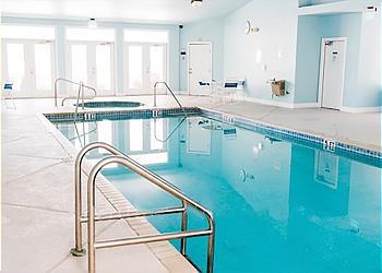 Heated indoor pool, hot tub, sauna and fitness room. Snowbirds love Purple Parrot