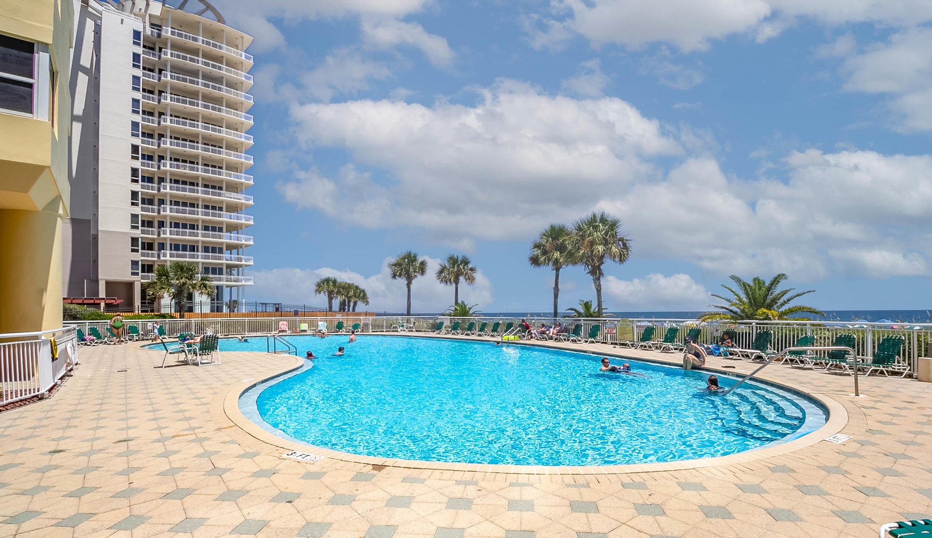 Seaside Sanctuary Beach Colony39s Beachfront Condo Invites T