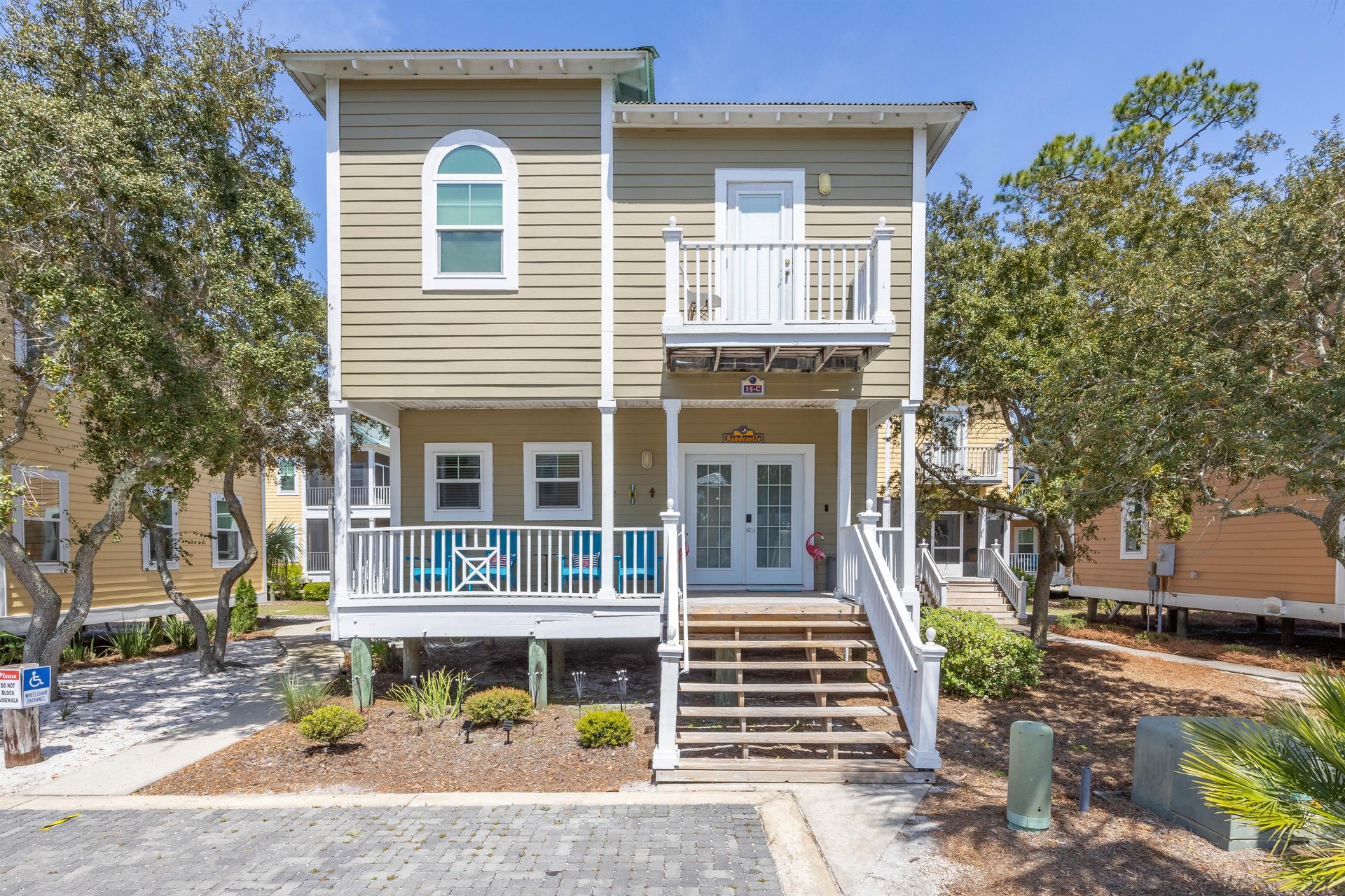 Sandcastle Key Unit 15C by PKRM